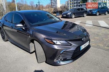 Седан Toyota Camry 2021 в Києві