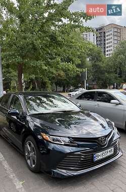 Седан Toyota Camry 2018 в Одесі
