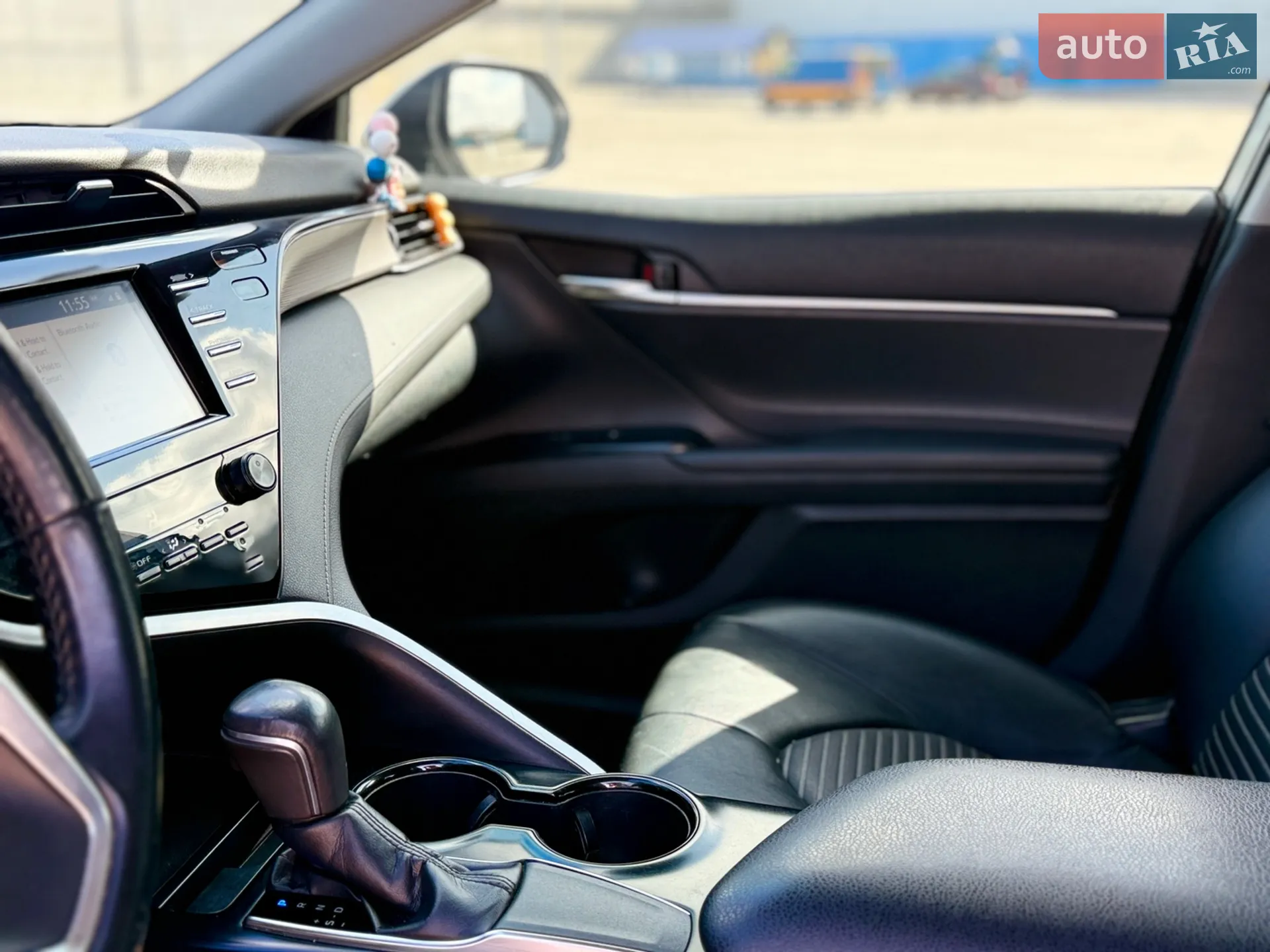 2018 Toyota Camry - мініатюра 9