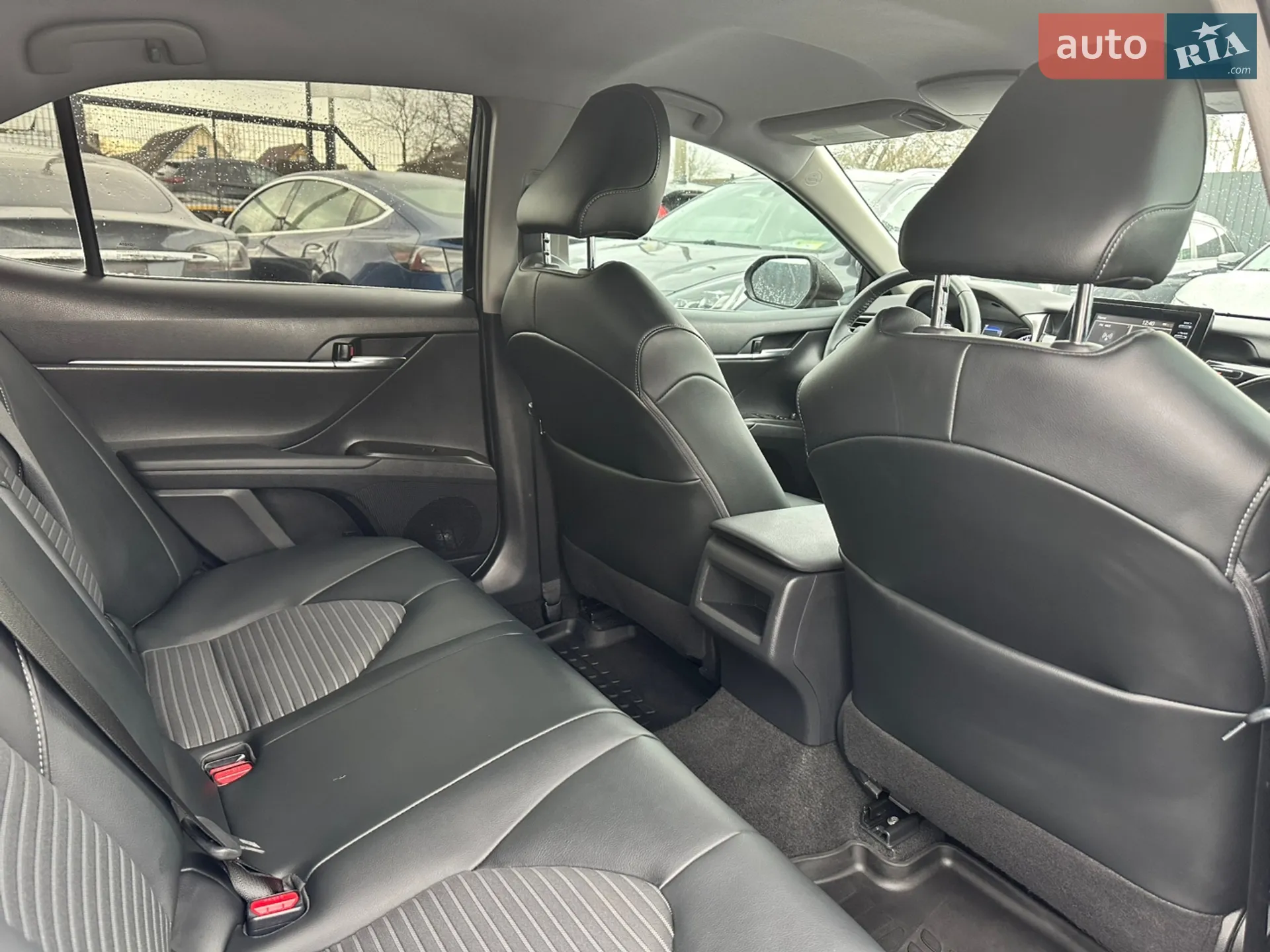 2021 Toyota Camry - мініатюра 37