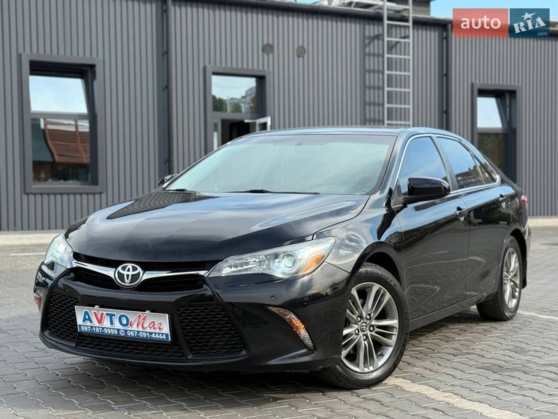 Toyota Camry 2016