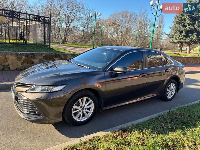 Toyota Camry 2018