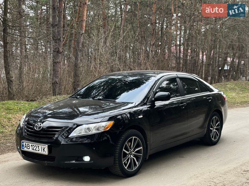 Седан Toyota Camry 2007 в Бершаді