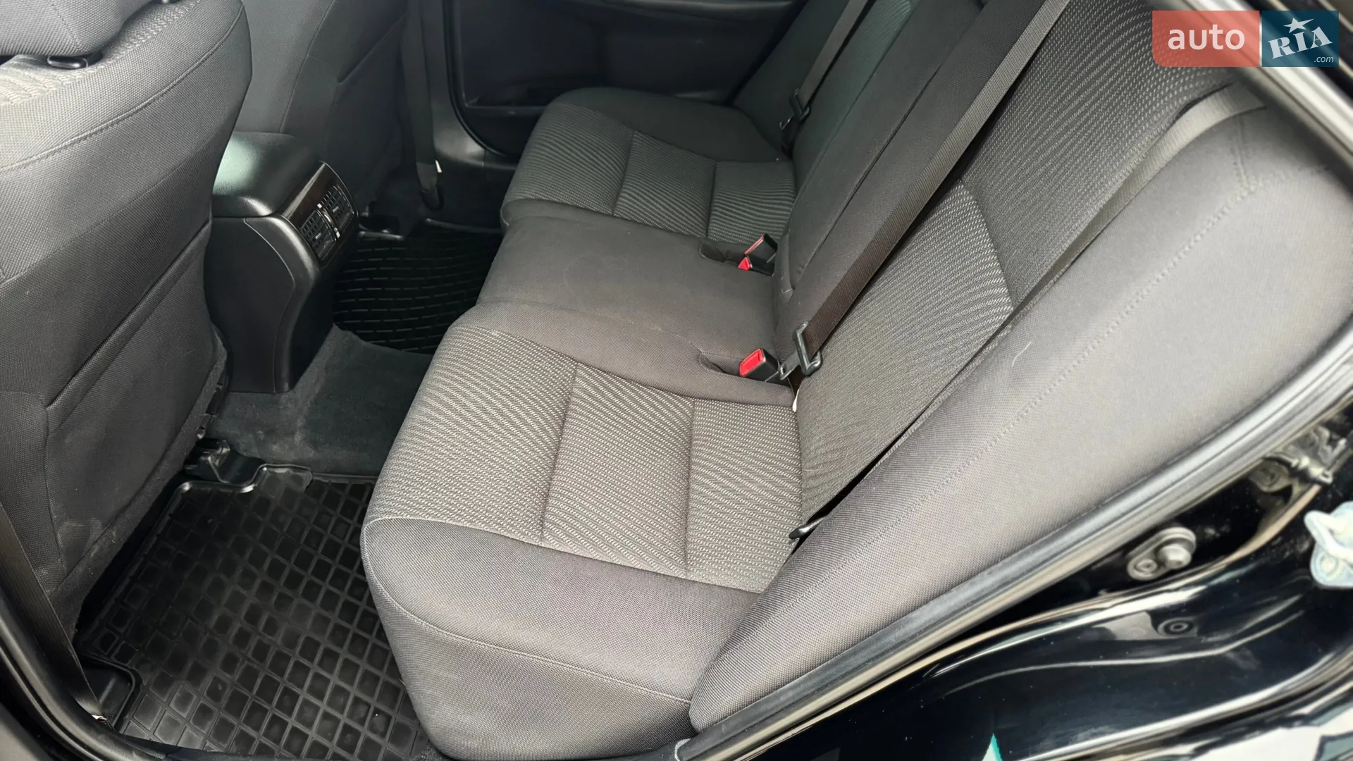 2015 Toyota Camry - мініатюра 24