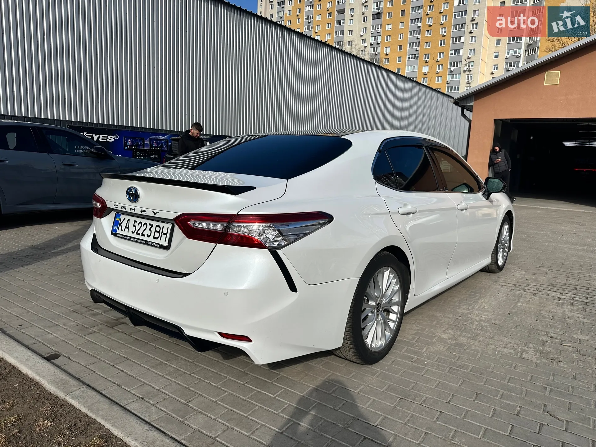 2020 Toyota Camry - мініатюра 16