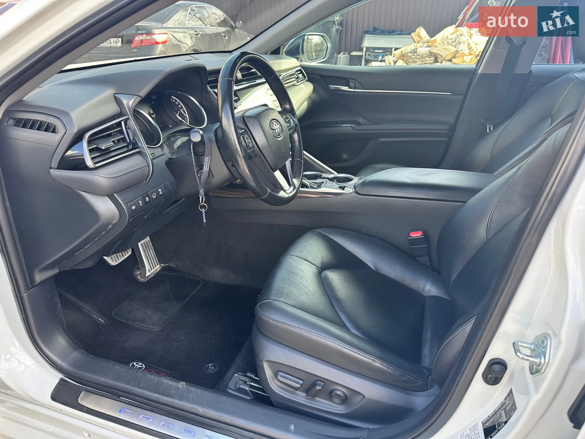 2020 Toyota Camry - мініатюра 19