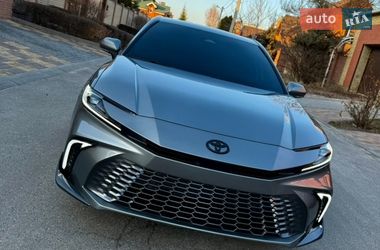 Седан Toyota Camry 2024 в Харькове