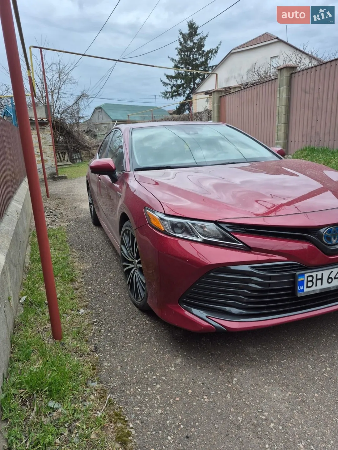 2019 Toyota Camry - мініатюра 2