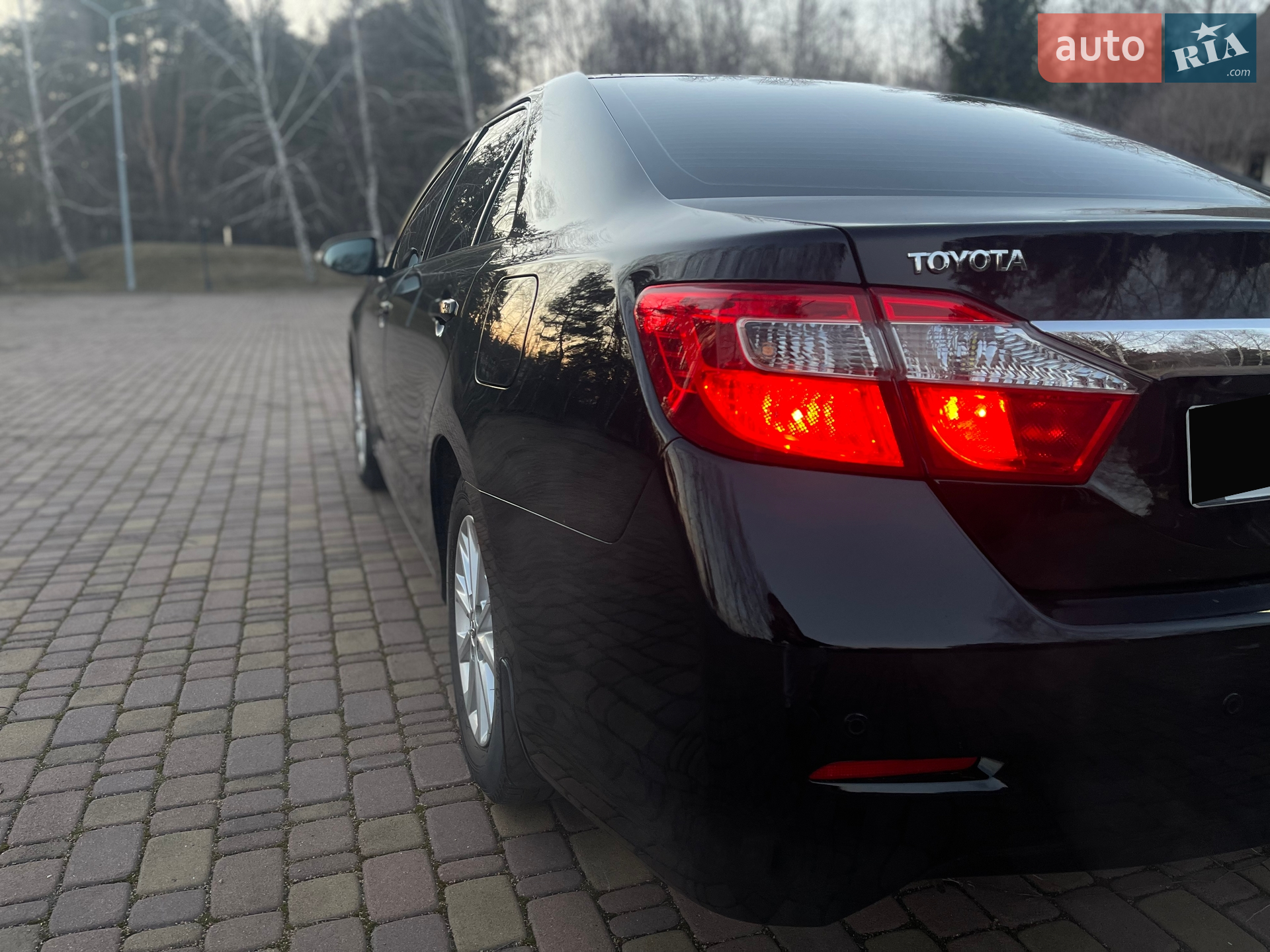 2011 Toyota Camry - мініатюра 10