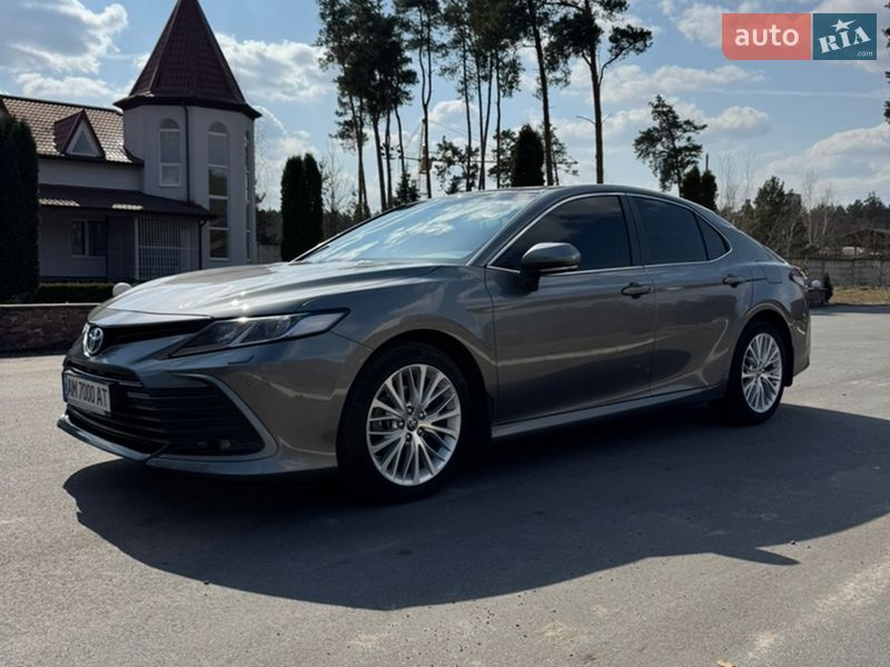 Седан Toyota Camry 2021 в Барановке
