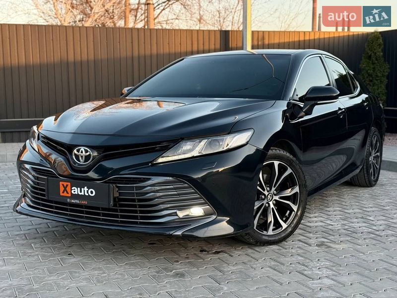Toyota Camry 2018