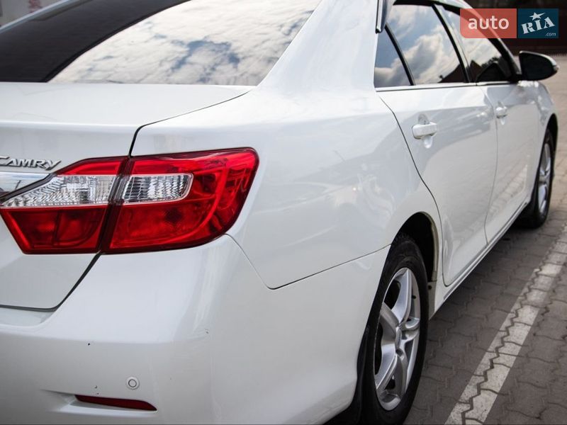 Toyota Camry 2012