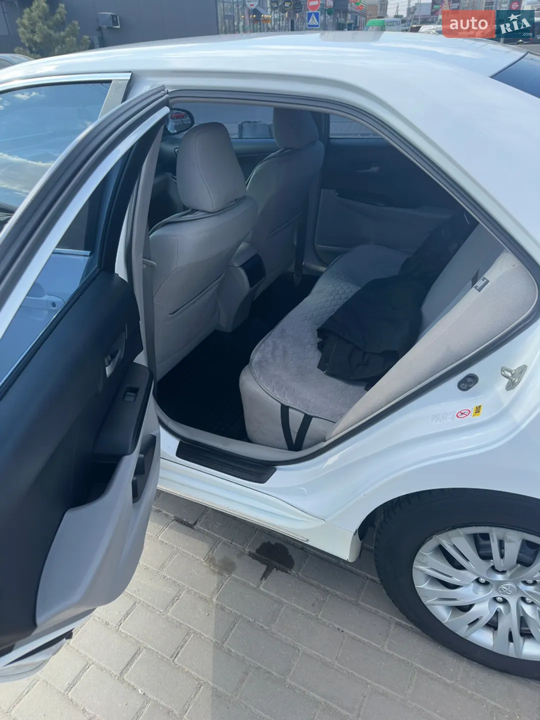 2013 Toyota Camry - мініатюра 17