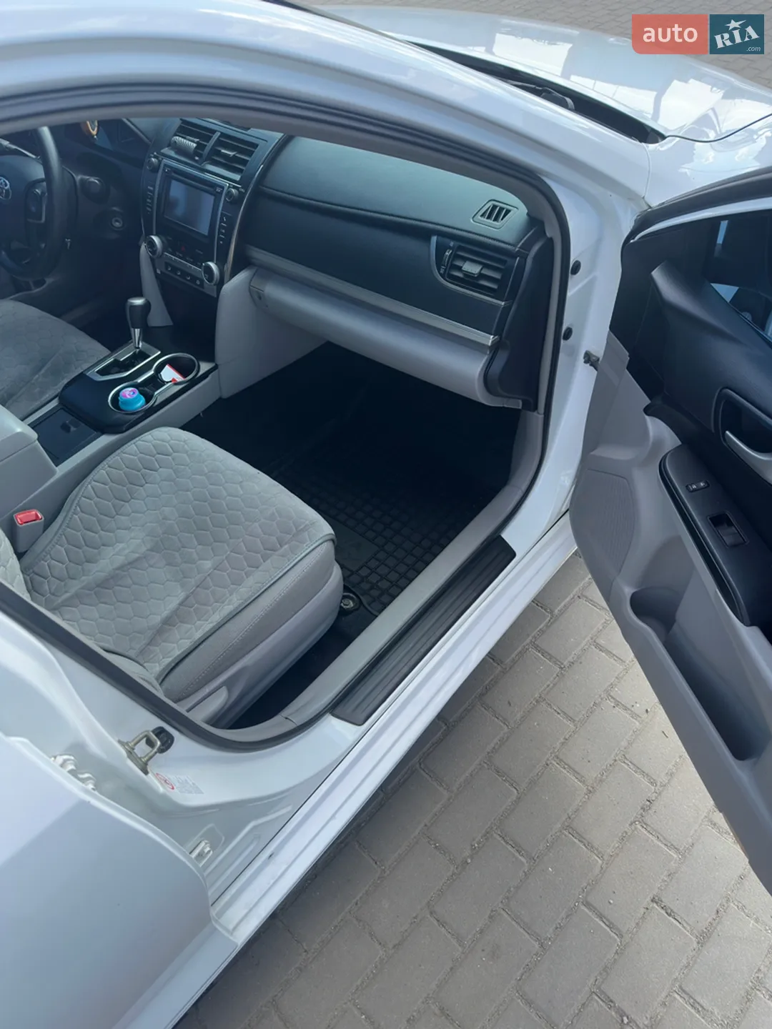 2013 Toyota Camry - мініатюра 19