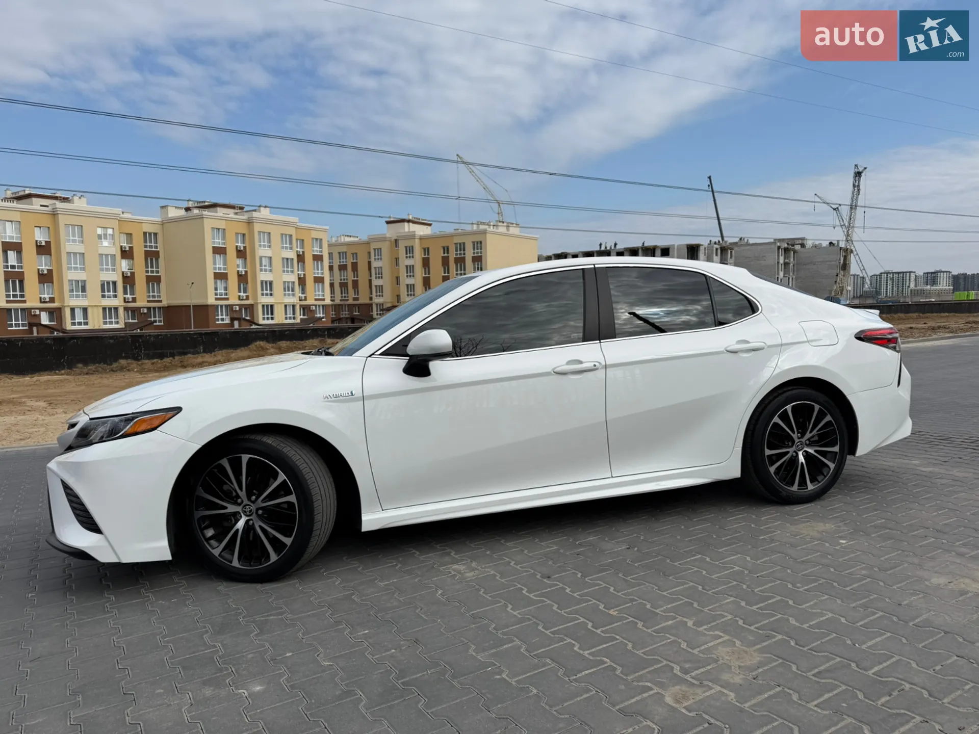 2020 Toyota Camry - мініатюра 21