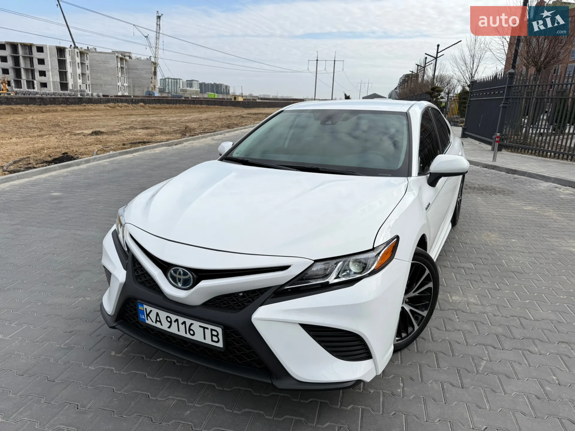 2020 Toyota Camry - мініатюра 13