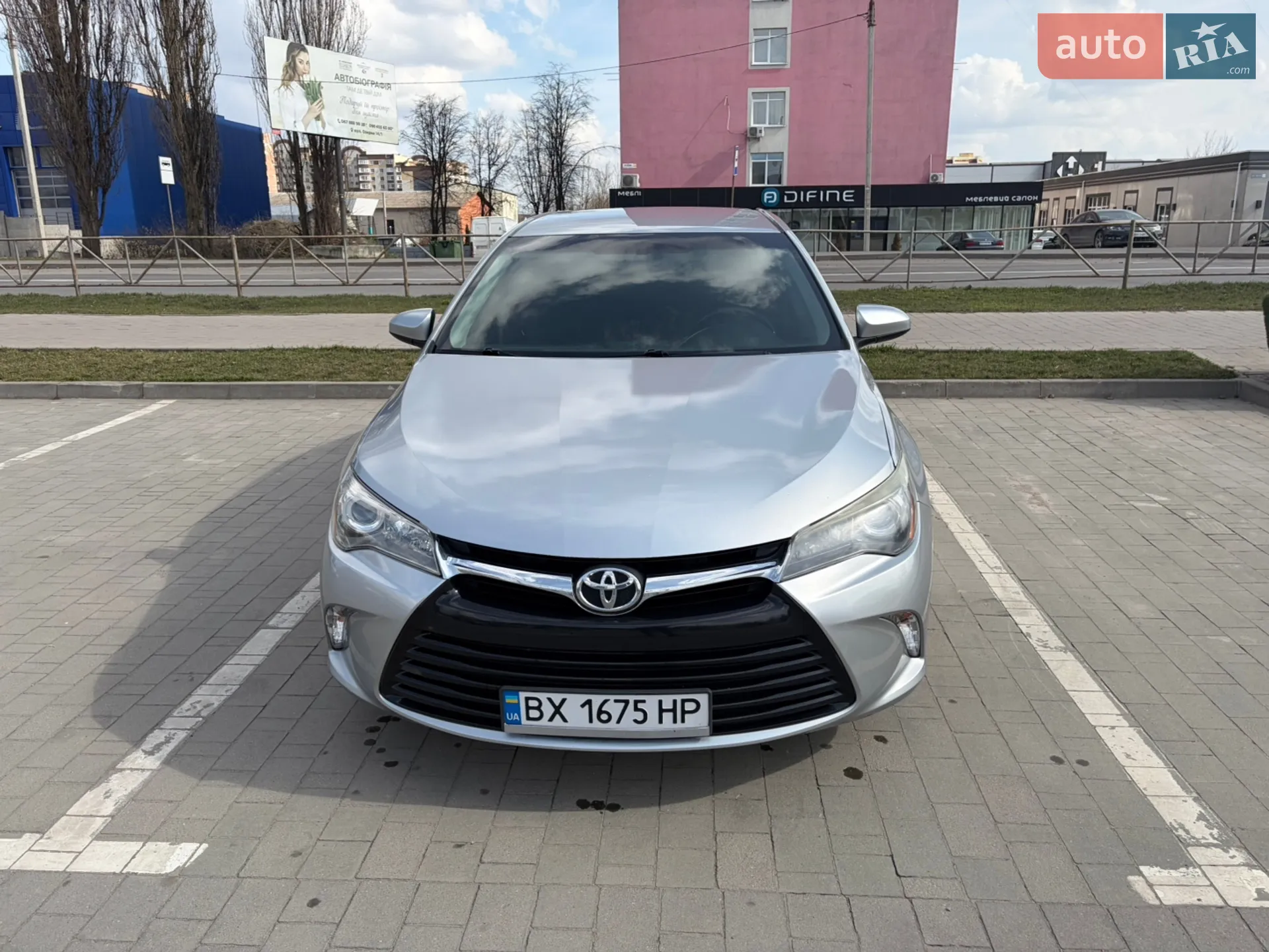 2014 Toyota Camry - мініатюра 2