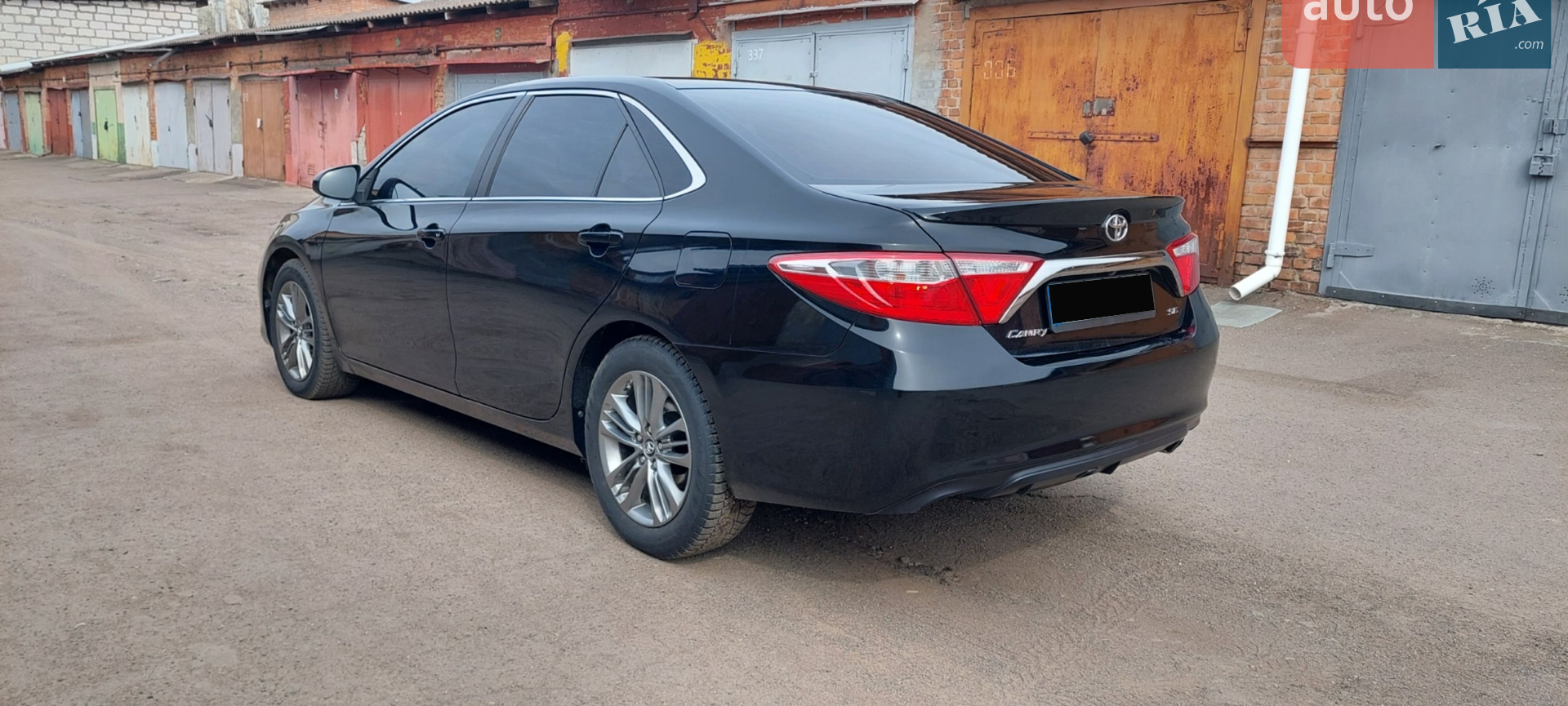 2016 Toyota Camry - мініатюра 11