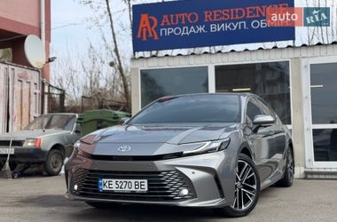 Седан Toyota Camry 2024 в Киеве