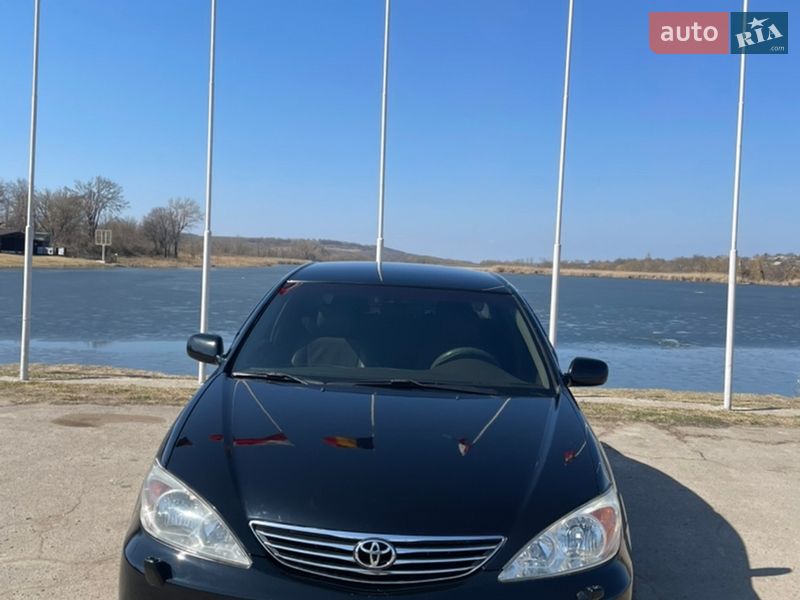 Седан Toyota Camry 2003 в Балте