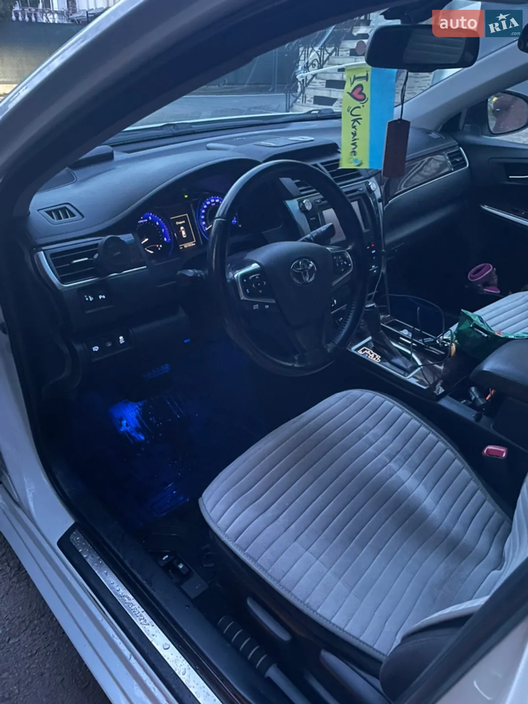 2016 Toyota Camry - мініатюра 10