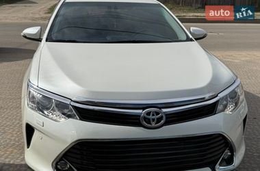 Седан Toyota Camry 2016 в Харкові