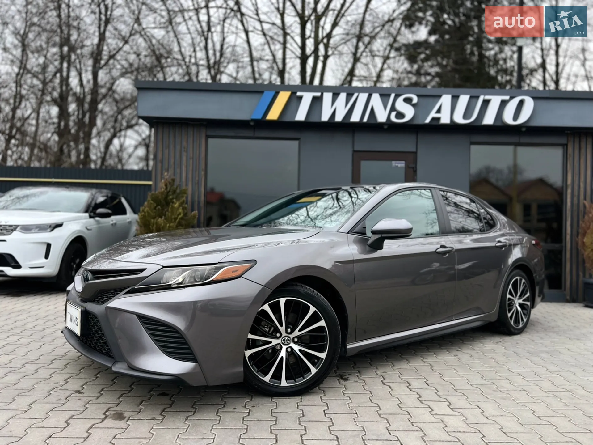 2017 Toyota Camry - мініатюра 11