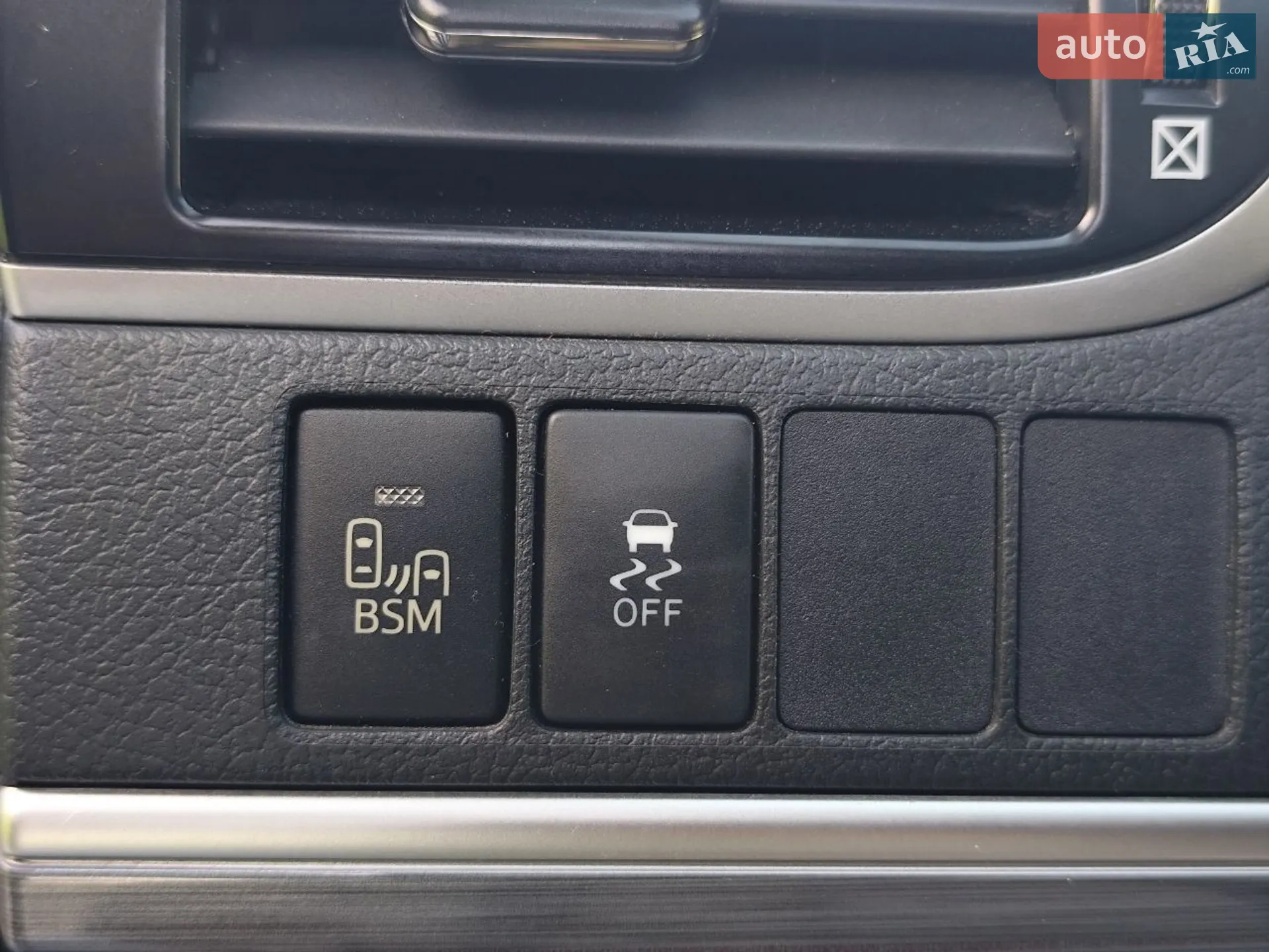 2013 Toyota Camry - мініатюра 29