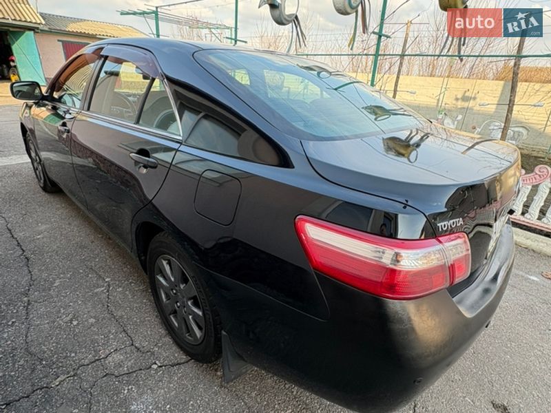 Седан Toyota Camry 2008 в Киеве