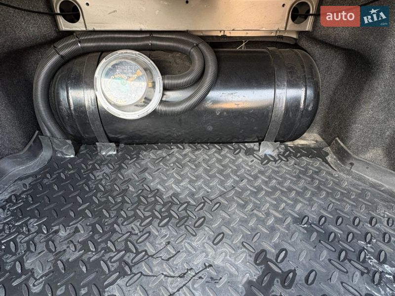 Седан Toyota Camry 2008 в Киеве