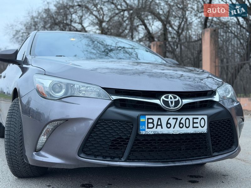 Toyota Camry 2015