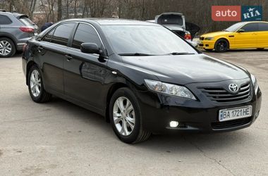 Седан Toyota Camry 2006 в Кропивницькому