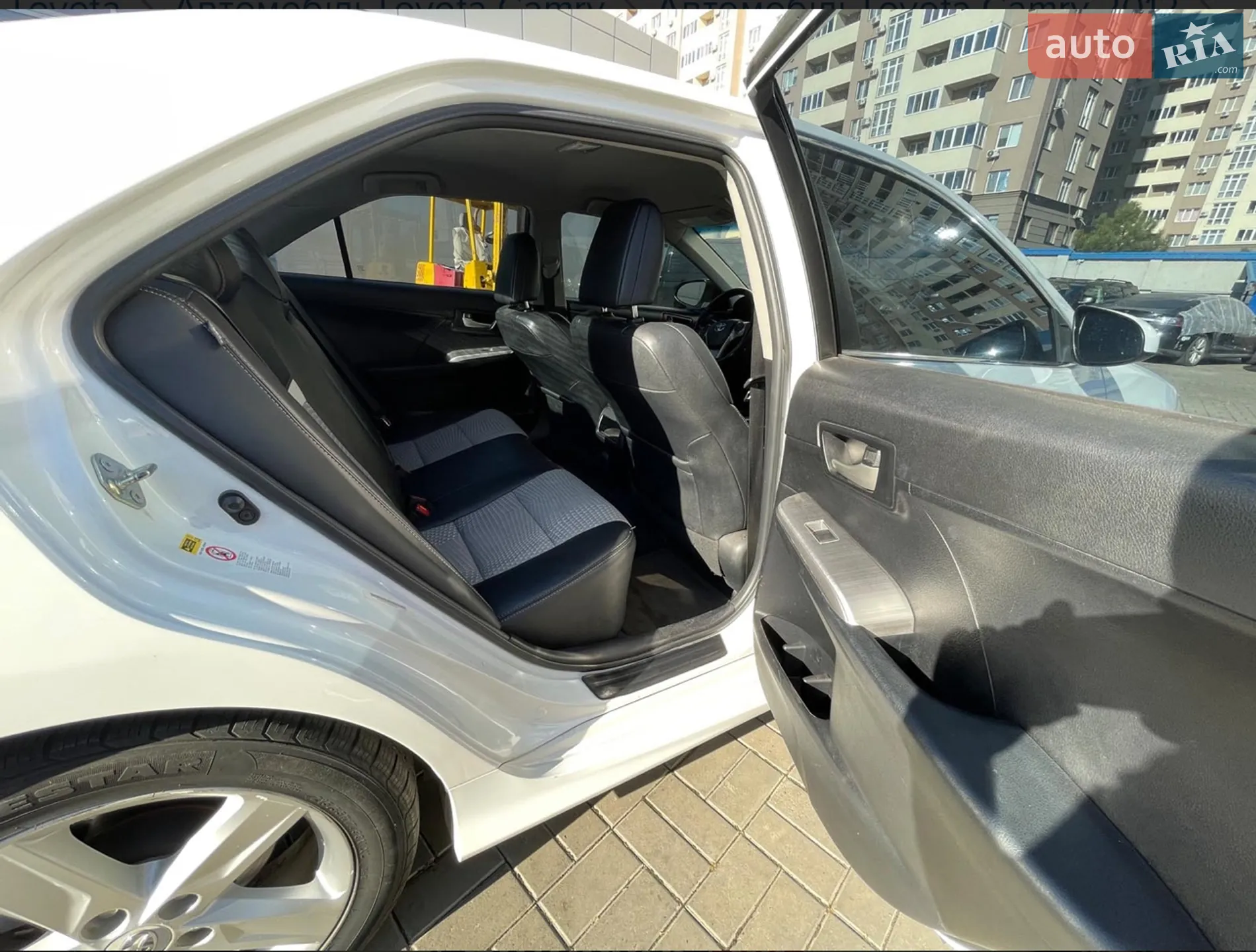 2012 Toyota Camry - мініатюра 25