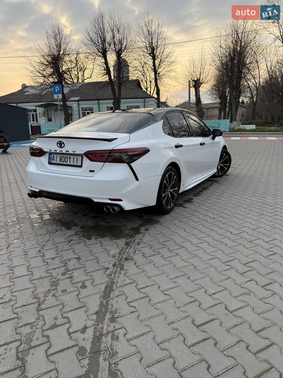 2018 Toyota Camry - мініатюра 2