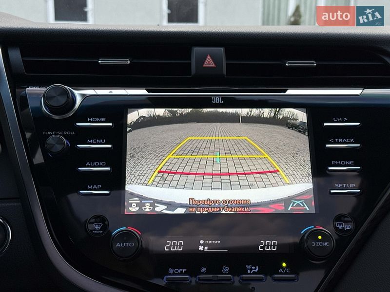 Седан Toyota Camry 2019 в Луцьку