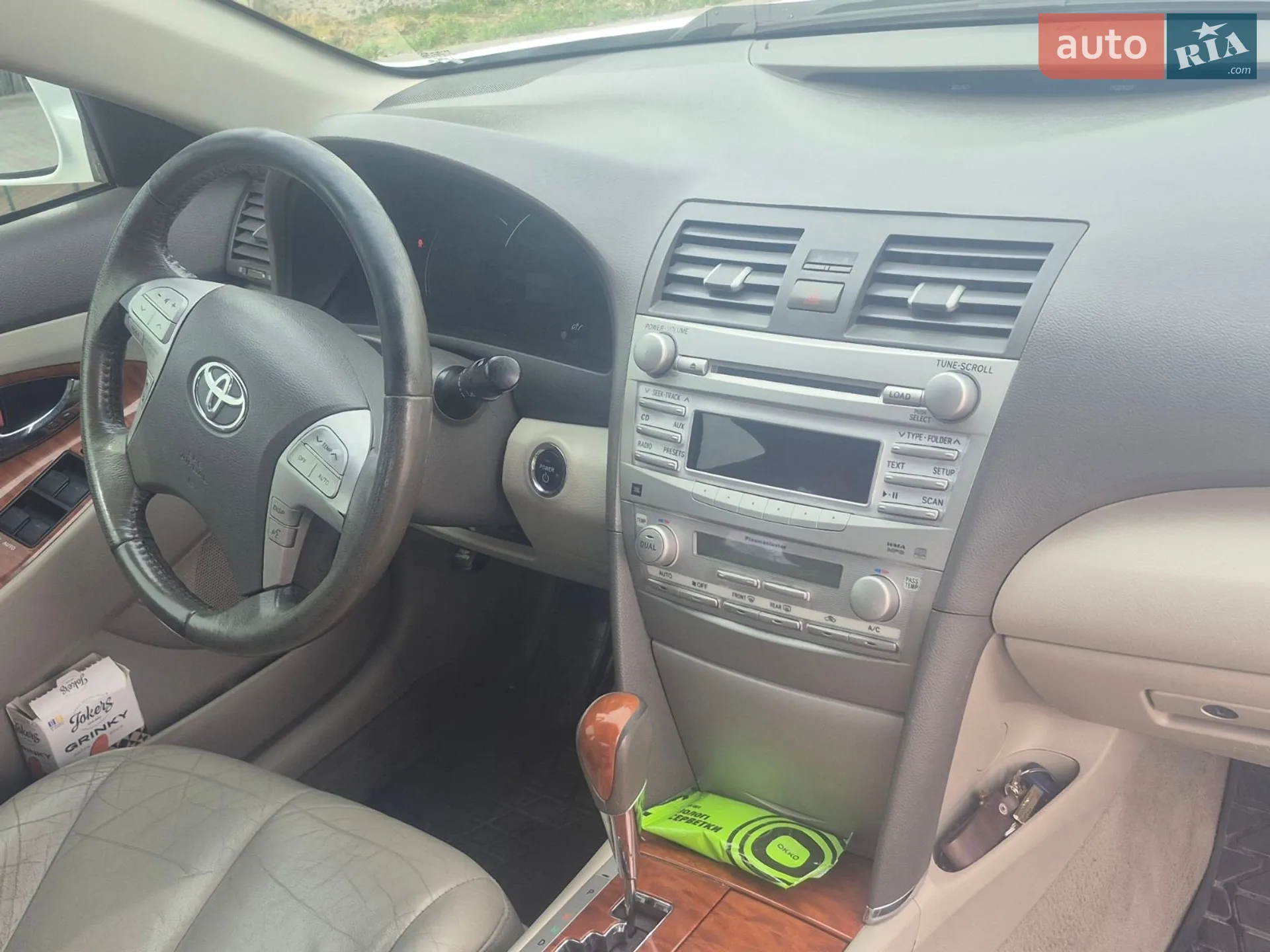 2010 Toyota Camry - мініатюра 10
