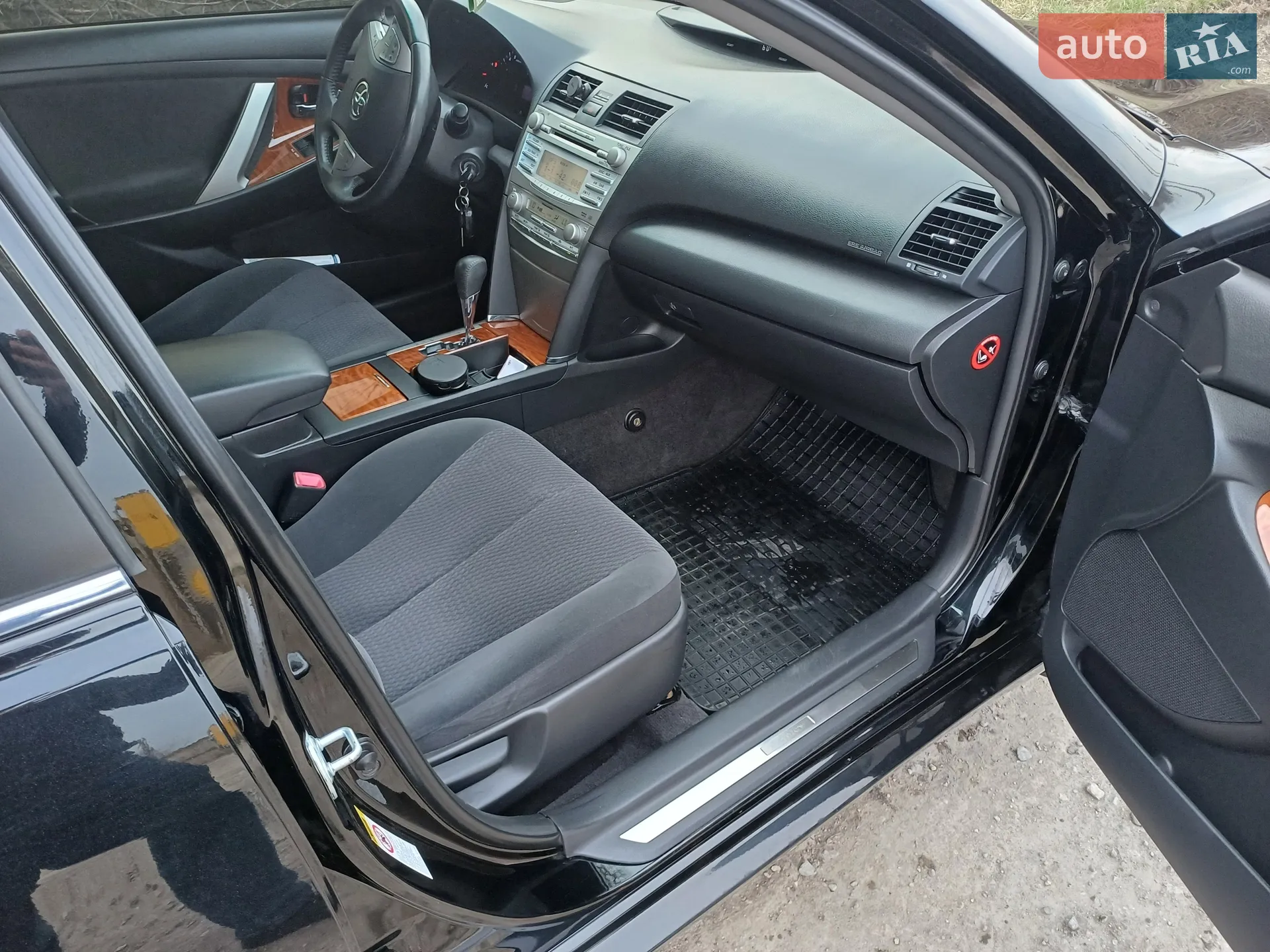 2010 Toyota Camry - мініатюра 3