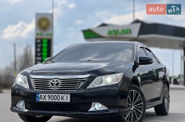 Седан Toyota Camry 2012 в Хмельницькому