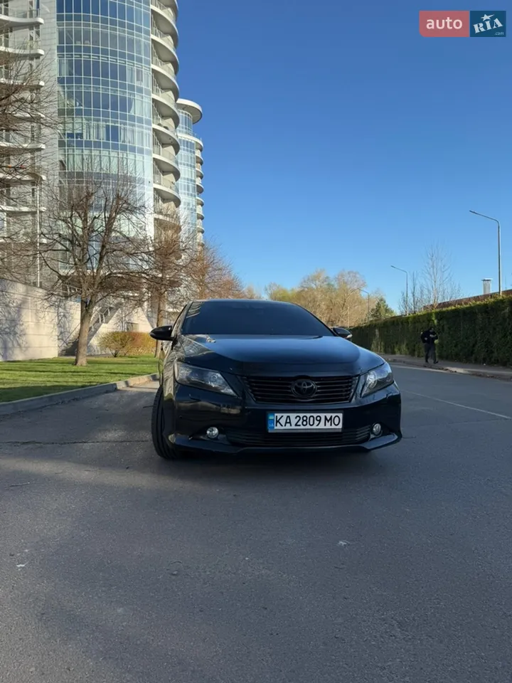 2014 Toyota Camry - мініатюра 19