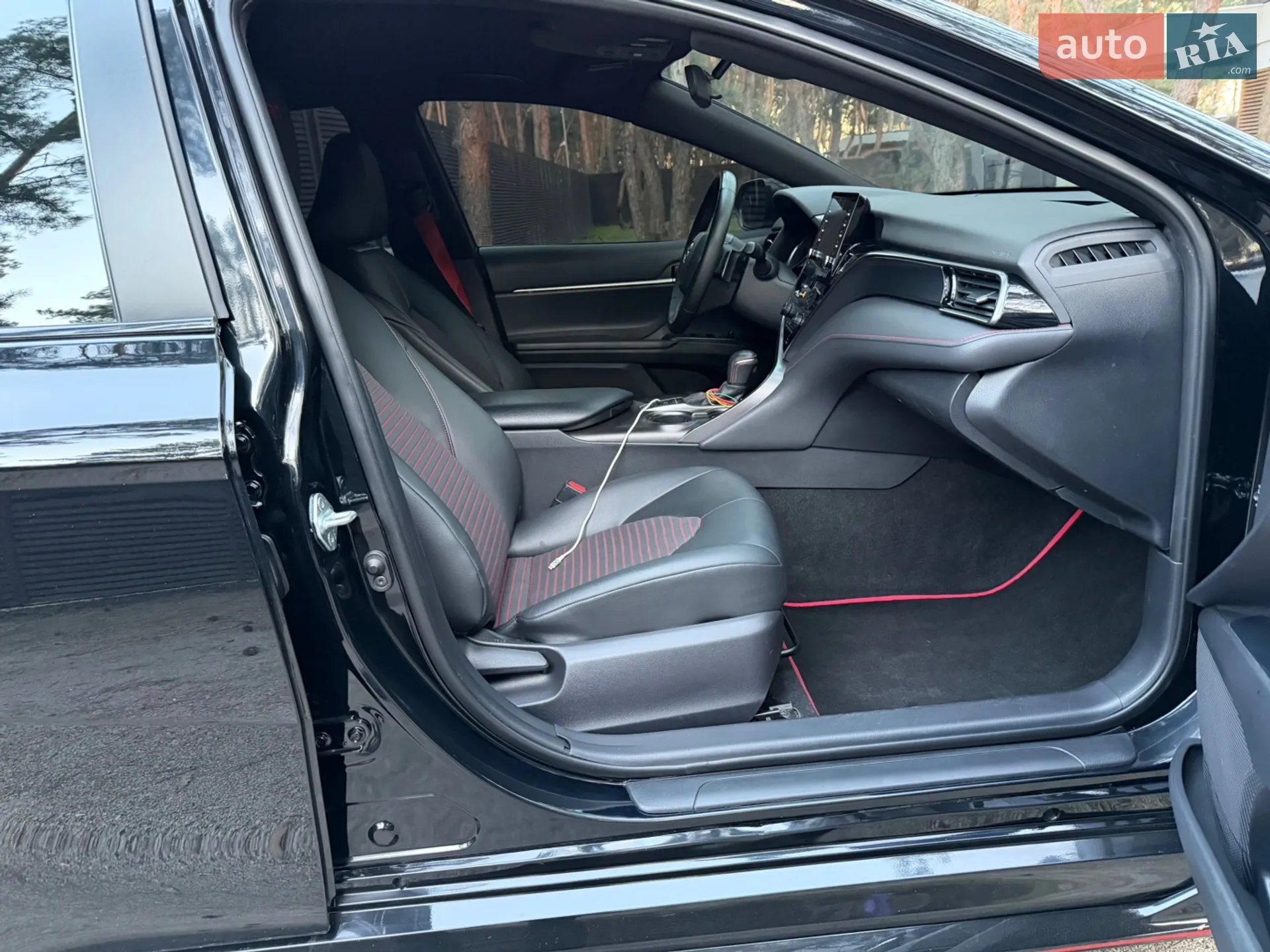 2021 Toyota Camry - мініатюра 26