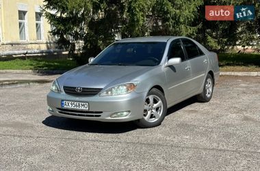 Седан Toyota Camry 2004 в Харкові