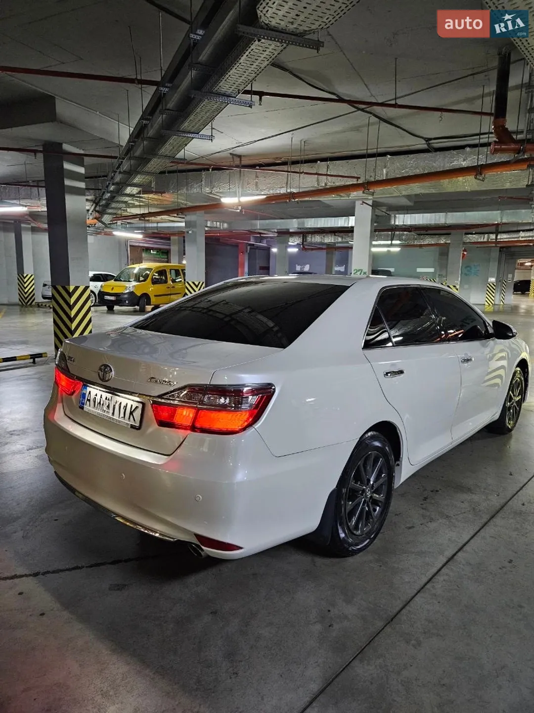 2016 Toyota Camry - мініатюра 14