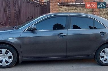 Седан Toyota Camry 2007 в Киеве