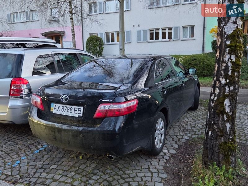Седан Toyota Camry 2007 в Ивано-Франковске