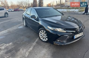 Седан Toyota Camry 2020 в Вінниці