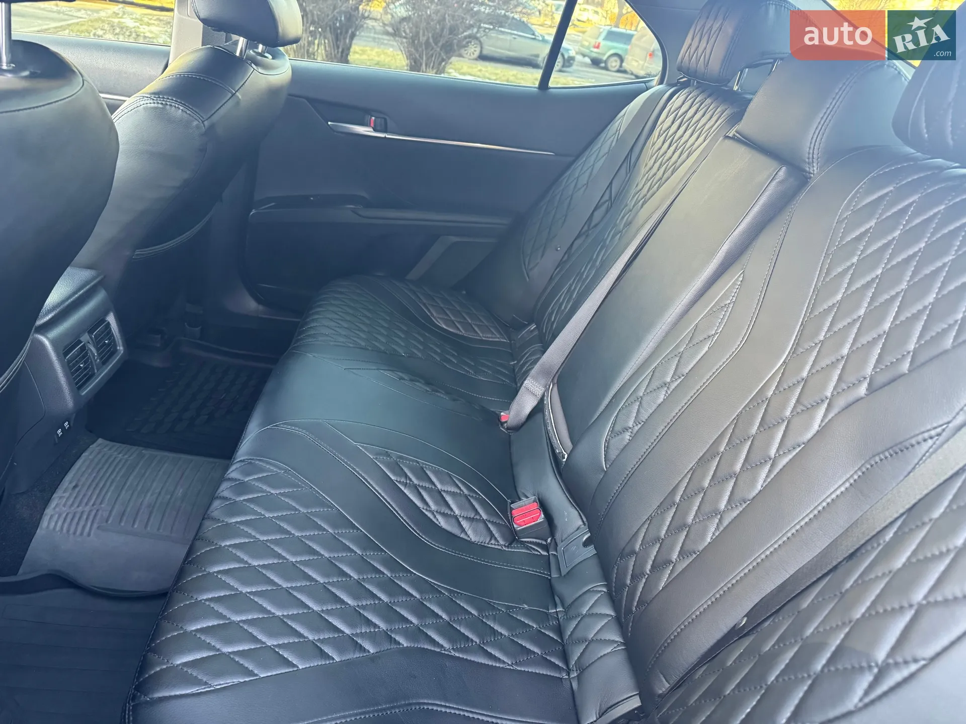 2020 Toyota Camry - мініатюра 15