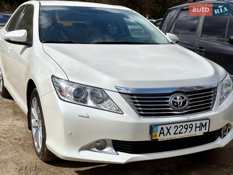 Toyota Camry 2013