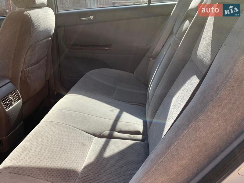 Седан Toyota Camry 2004 в Черновцах фото 6 Седан Toyota Camry 2004 в Черновцах
