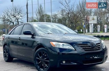 Седан Toyota Camry 2007 в Николаеве