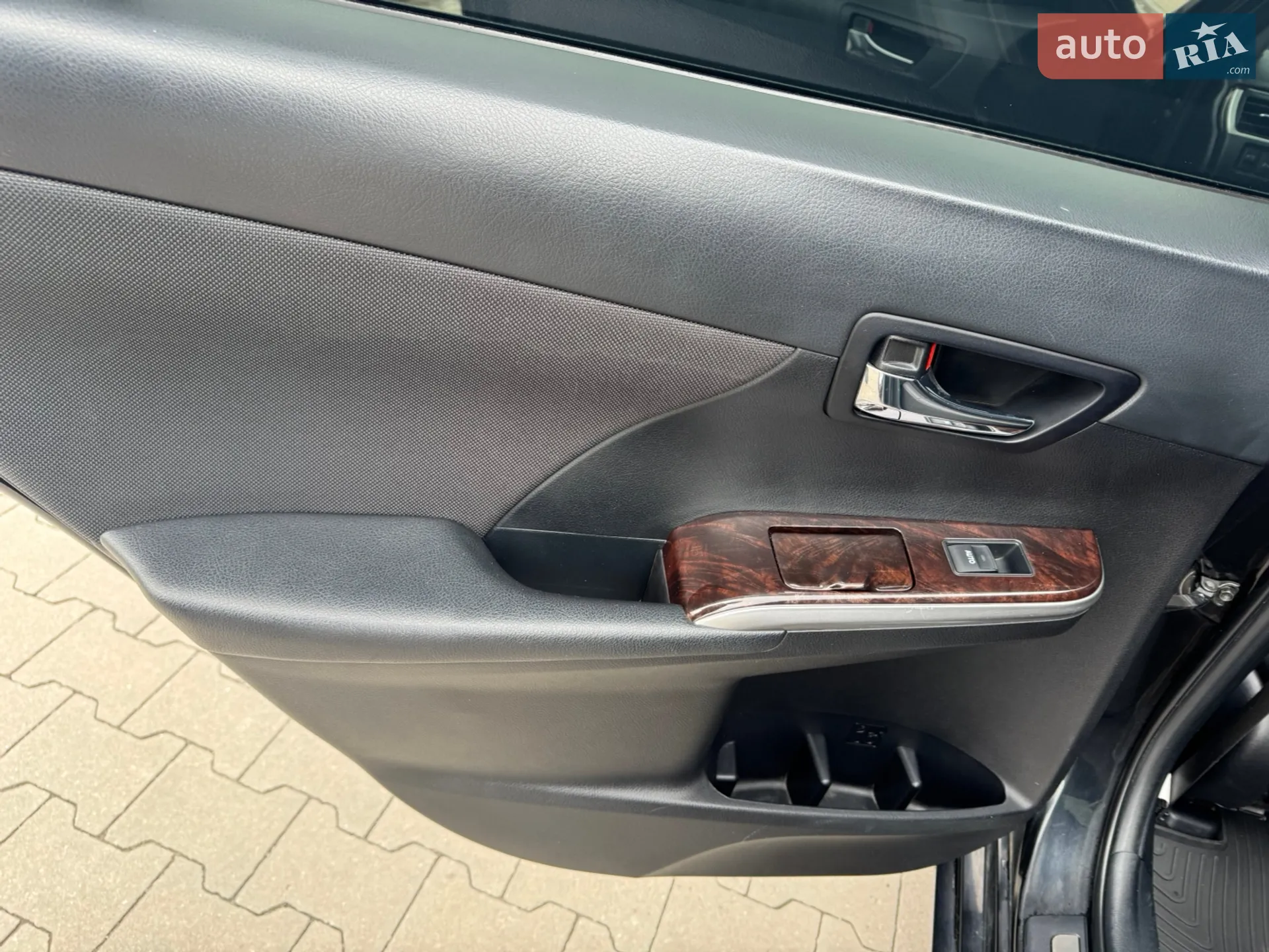 2016 Toyota Camry - мініатюра 15
